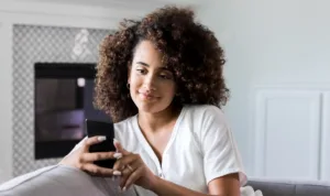 How to Spot and Avoid Scams