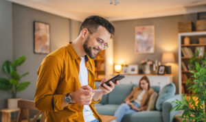 Why Direct Deposit is the Best Option for Sending Money Abroad: Save Time and Money